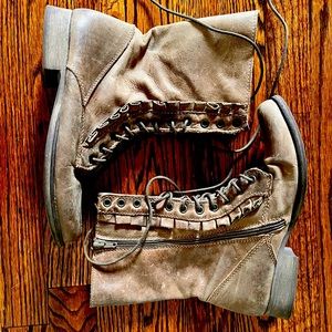 Brown boots for women